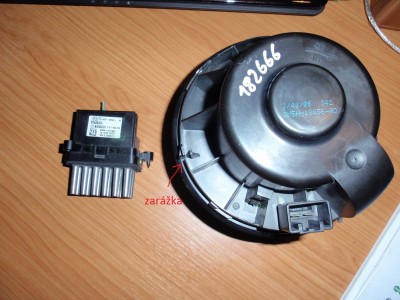 P3290099.JPG (50.33 KiB) Zobrazeno 1372 x nový motor + regulátor