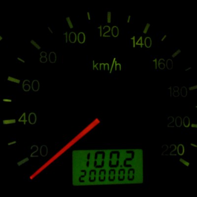 200t_km.jpg
