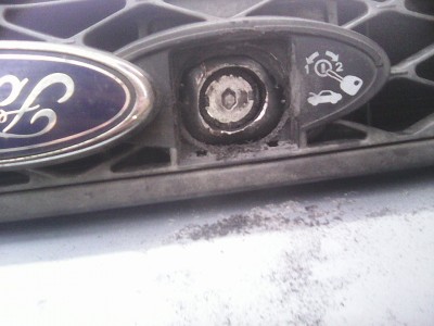 odvrtany_plast.jpg (149.63 KiB) Zobrazeno 7603 x odvrtaný plast