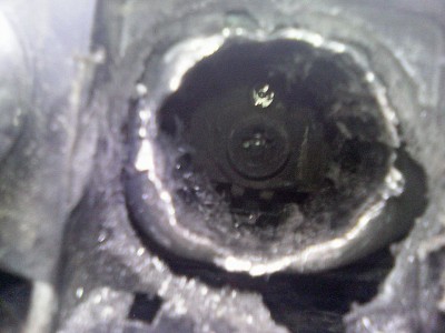 zbyla_dira.jpg (181.76 KiB) Zobrazeno 7610 x díra s křížem na otvírání