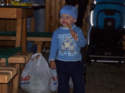 100_1998.jpg