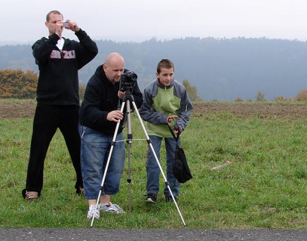 Asi bych se opakoval,to samé,asistent -mistr ,dokonalá kopie.