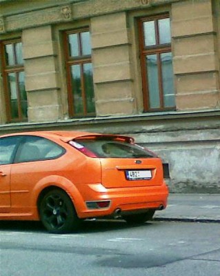 27042010(001)_small.jpg